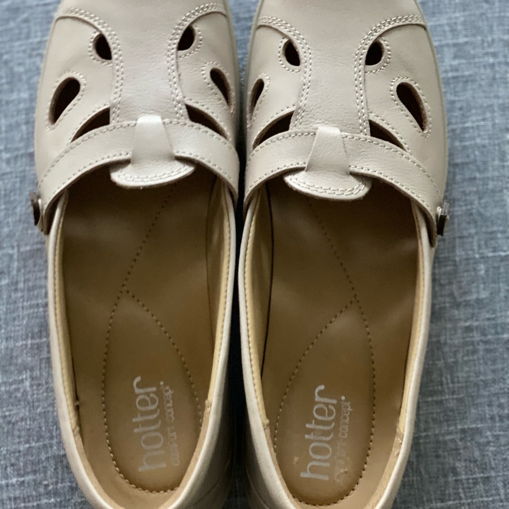 Hotter Cream Flats with Decorative Cutouts
